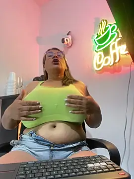 AlexxiaaMat online show from 09/16/25, 11:11