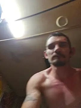 mike42088 online show from 06/14/26, 06:15