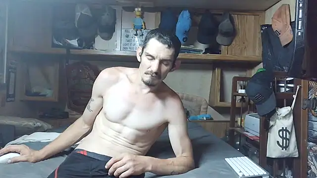 mike42088 online show from 06/18/26, 09:25
