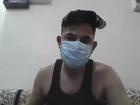 Snapshot of NIVAN_7251 chatting on 11/06/25, 08:26 NIVAN 7251 online show from 11/06/25, 08:26