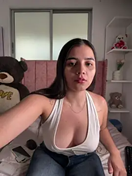 salomecute21 online show from 06/10/26, 11:31