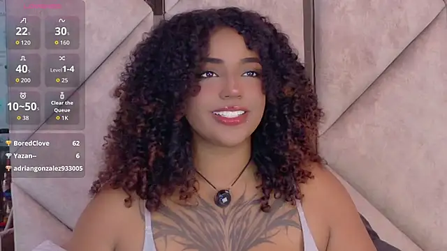 Cristal-Jonnes online show from 05/08/26, 04:29
