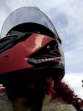 Pamelamiler   online show from 10/15/25, 11:32