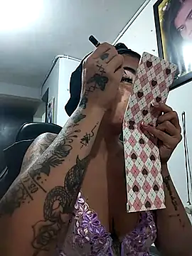 Pamelamiler   online show from 11/10/25, 10:58