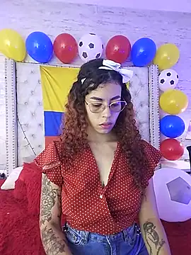 Pamelamiler   online show from 06/25/26, 01:15