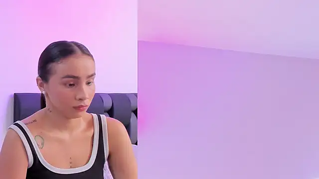 maily zanss online show from 06/14/26, 07:49