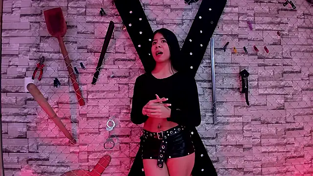 Snapshot of Eliz_bdsm chatting on 01/10/26, 10:14 Eliz bdsm online show from 01/10/26, 10:14