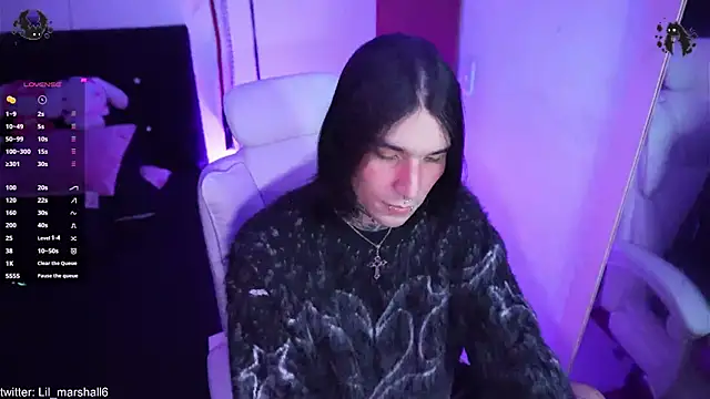 Snapshot of marshall__k chatting on 02/12/26, 11:55 marshall k online show from 02/12/26, 11:55