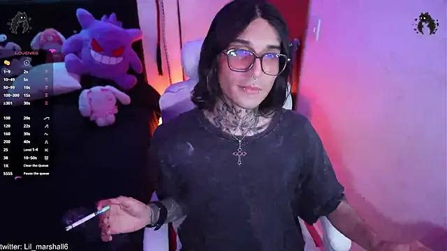 Snapshot of marshall__k chatting on 02/17/26, 11:55 marshall k online show from 02/17/26, 11:55