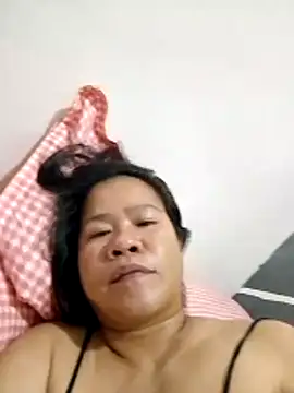 AsianbouncieGIRL online show from 05/04/26, 12:28