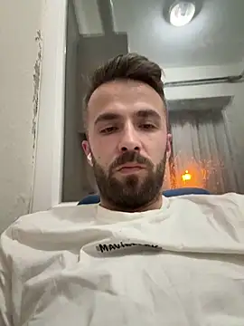 S-kt-et online show from 10/08/25, 09:56