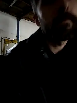Snapshot of S-kt-et chatting on 04/02/26, 09:40 S-kt-et online show from 04/02/26, 09:40