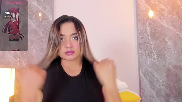 Emma hunter  online show from 11/12/25, 03:40