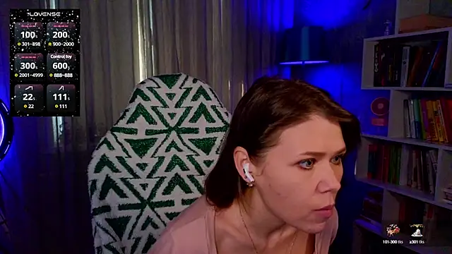 Snapshot of MyLittleGali chatting on 12/10/24, 06:22 MyLittleGali online show from 12/10/24, 06:22