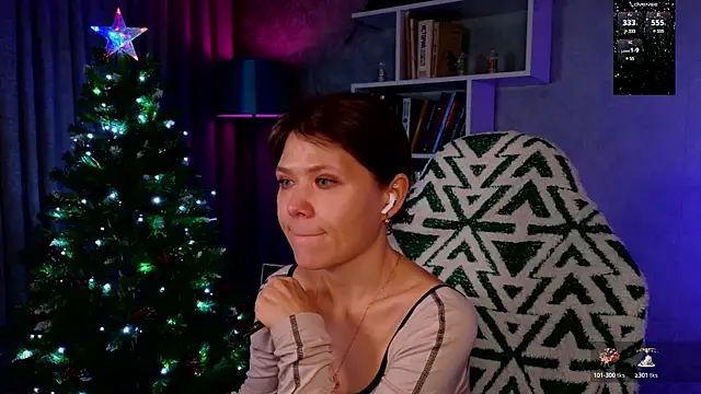 Snapshot of MyLittleGali chatting on 12/28/24, 08:48 MyLittleGali online show from 12/28/24, 08:48