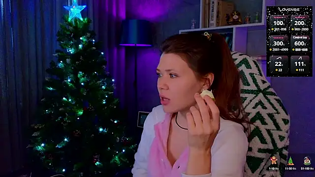 Snapshot of MyLittleGali chatting on 01/14/25, 09:13 MyLittleGali online show from 01/14/25, 09:13