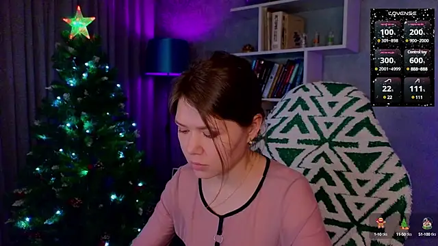 Snapshot of MyLittleGali chatting on 01/18/25, 10:49 MyLittleGali online show from 01/18/25, 10:49