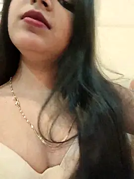 Maahhii 2 online show from 11/04/25, 06:40