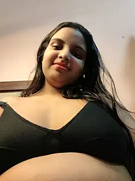 Maahhii 2 online show from 04/27/26, 07:45