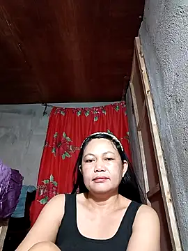 Everleigh mom online show from 09/27/25, 07:52