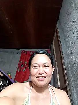 Everleigh mom online show from 11/01/25, 08:16