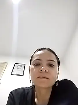 Cami Konor online show from 10/27/25, 09:19