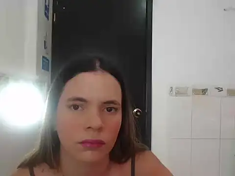 maira tf online show from 11/20/25, 04:12