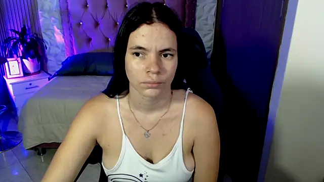 maira tf online show from 12/16/25, 03:44