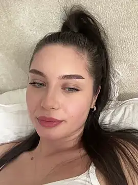 Snapshot of Ashley-Evans chatting on 02/26/25, 07:31 Ashley-Evans online show from 02/26/25, 07:31