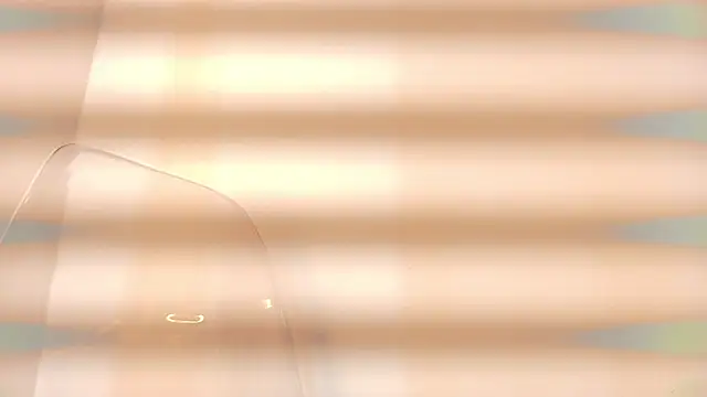 zarah andrew   online show from 12/03/25, 01:42