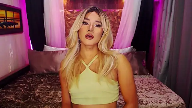 YllanaAltheaXxX online show from 11/20/25, 06:46