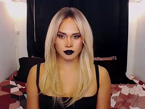 YllanaAltheaXxX online show from 01/19/26, 02:32