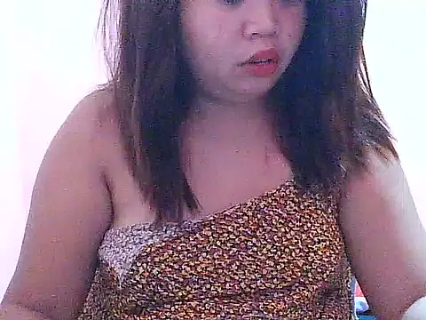 Snapshot of fresh_rosie chatting on 06/19/26, 06:45 fresh rosie online show from 06/19/26, 06:45