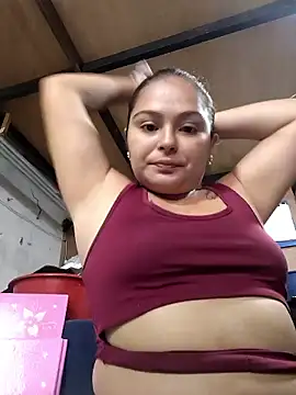 Snapshot of yatzuriperrita chatting on 01/09/26, 04:43 yatzuriperrita online show from 01/09/26, 04:43