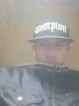 Snapshot of Narckse chatting on 11/23/25, 09:31 Narckse online show from 11/23/25, 09:31