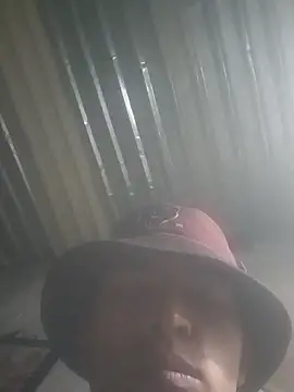 Snapshot of Narckse chatting on 12/04/25, 12:25 Narckse online show from 12/04/25, 12:25