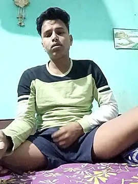 Snapshot of Asish_007 chatting on 01/19/26, 03:27 Asish 007 online show from 01/19/26, 03:27