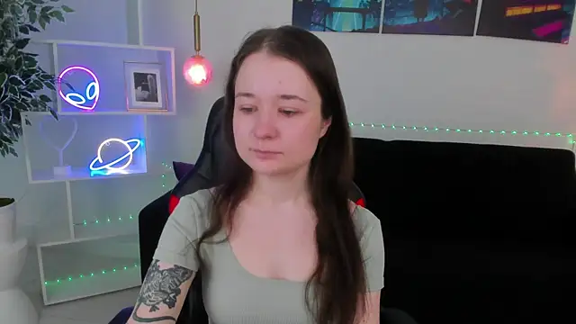 Snapshot of NancyJonson chatting on 01/18/26, 03:21 NancyJonson online show from 01/18/26, 03:21