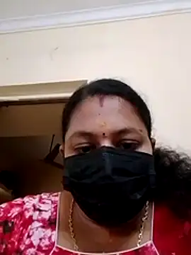 Snapshot of Tamil_jasmine12 chatting on 06/18/26, 04:13 Tamil jasmine12 online show from 06/18/26, 04:13