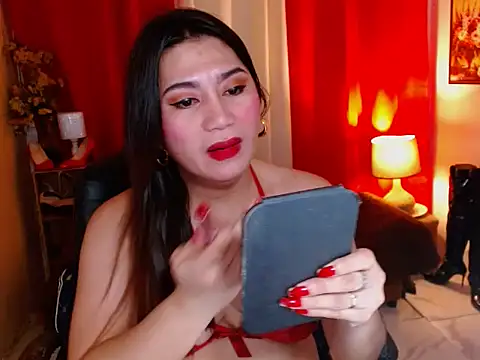 tsBiancalicious online show from 10/24/25, 05:15