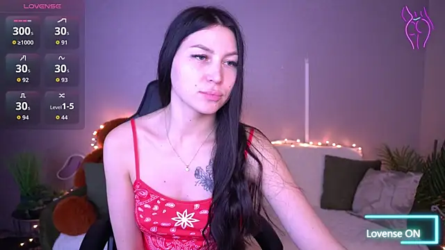 EliseVelour online show from 02/11/26, 01:38