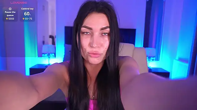 Snapshot of EliseVelour chatting on 06/15/26, 12:40 EliseVelour online show from 06/15/26, 12:40