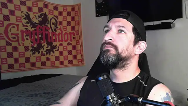 Snapshot of DevilPup75_ chatting on 09/12/25, 08:31 DevilPup75  online show from 09/12/25, 08:31