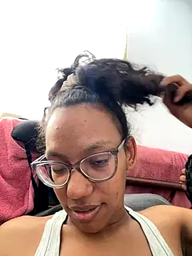 Valen1800 online show from 10/05/25, 02:15