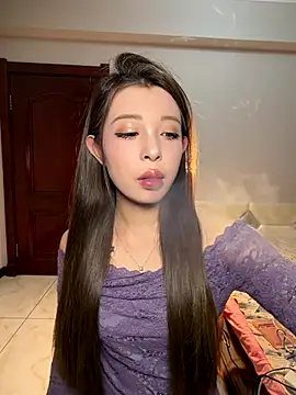 Snapshot of tuanzi125216 chatting on 11/11/25, 05:46 tuanzi125216 online show from 11/11/25, 05:46