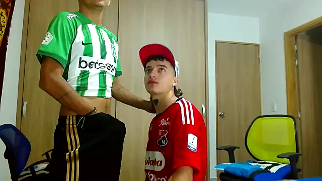 skinny23cm online show from 12/16/24, 09:46