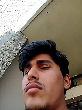 Snapshot of HarryChoudhary21 chatting on 03/01/26, 10:50 HarryChoudhary21 online show from 03/01/26, 10:50