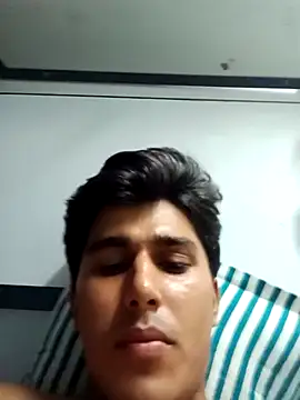 Snapshot of HarryChoudhary21 chatting on 04/07/26, 05:13 HarryChoudhary21 online show from 04/07/26, 05:13