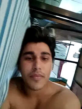 Snapshot of HarryChoudhary21 chatting on 05/12/26, 12:13 HarryChoudhary21 online show from 05/12/26, 12:13