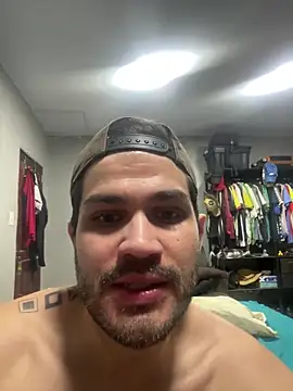 Snapshot of mlkaogato69 chatting on 12/16/25, 07:24 mlkaogato69 online show from 12/16/25, 07:24